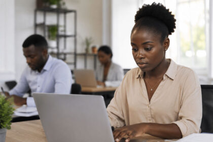 Assistante administrative , emploi, recrutement